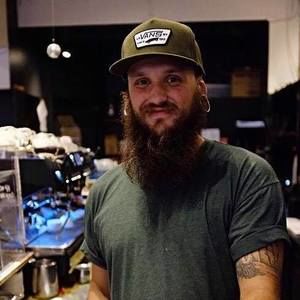 Meet your Posher, Maxime